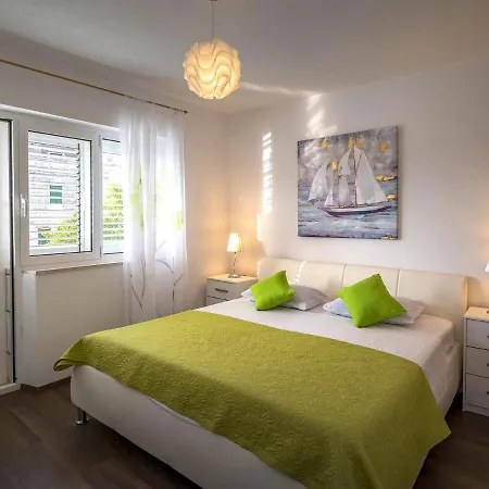 Apartamento Snjezana Povlja (Brac)