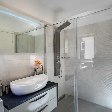 Snjezana Appartement *
